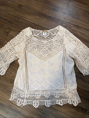 Democracy Cream Crochet Lace Peasant Top size large women’s boho